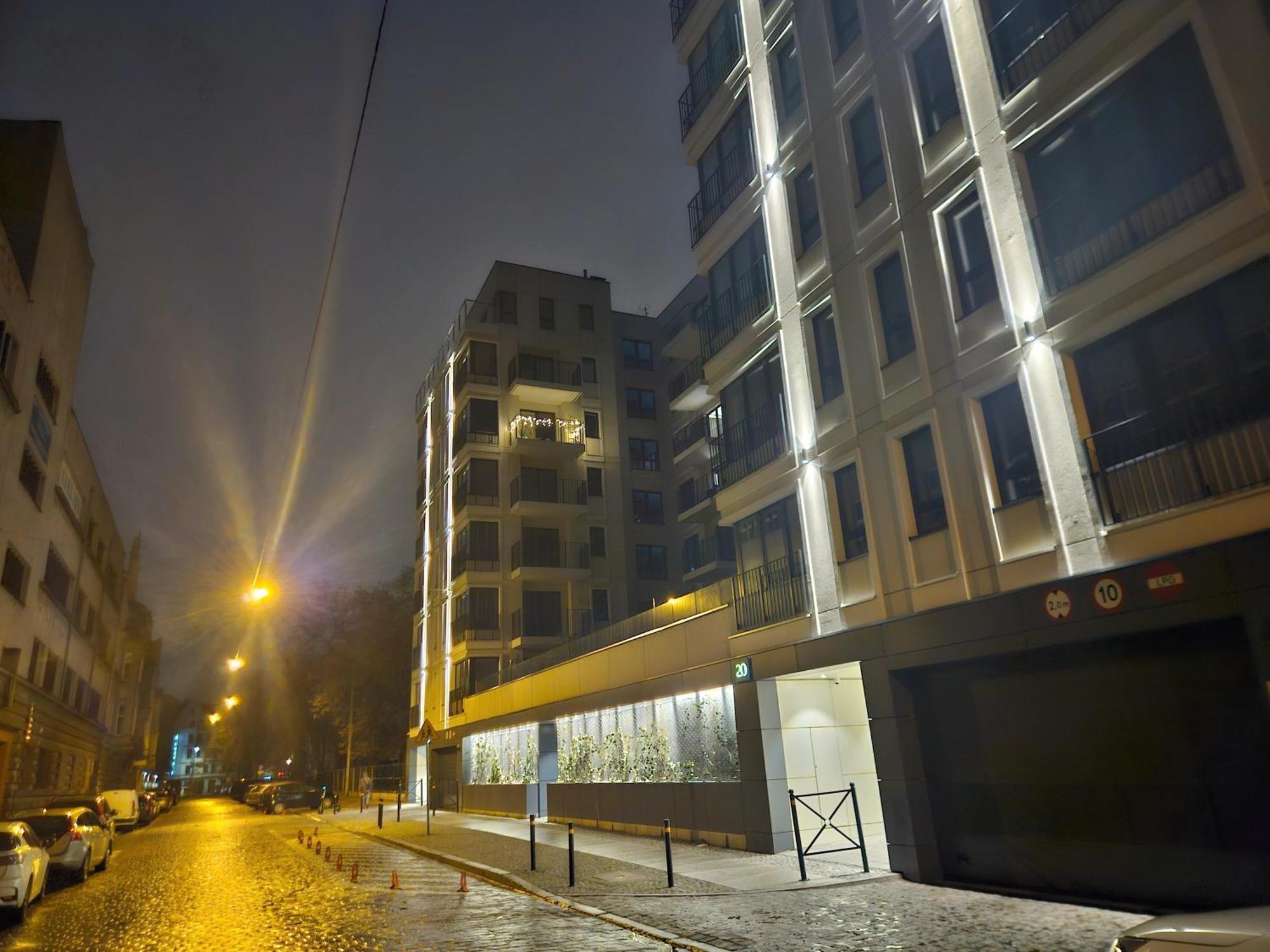 Harry'S Apartment/Centrum/Parking Wrocław Eksteriør billede
